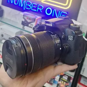 دوربین حرفه ای کانن  | Canon 70D+18-135 STM  دست دوم