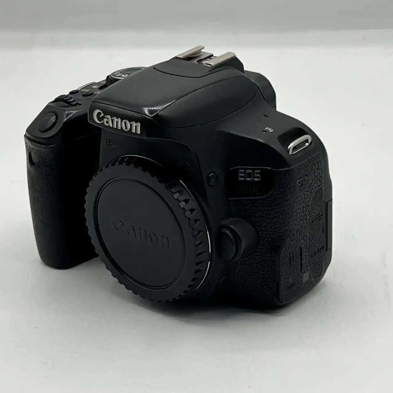 دوربین حرفه ای کانن | Canon 800d Body دست دو