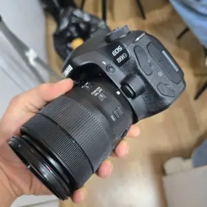 دوربین عکاسی کانن دست دوم Canon EOS 80D body (27000 شات) دست دوم