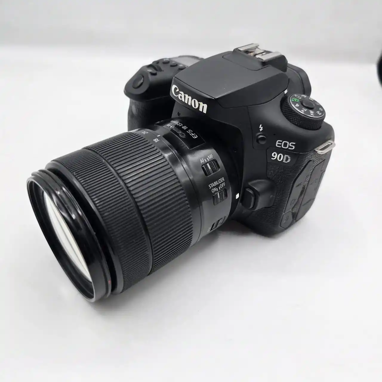 دوربین نیمه حرفه ای کانن |  Canon 90D+18-135mm Usm دست دو