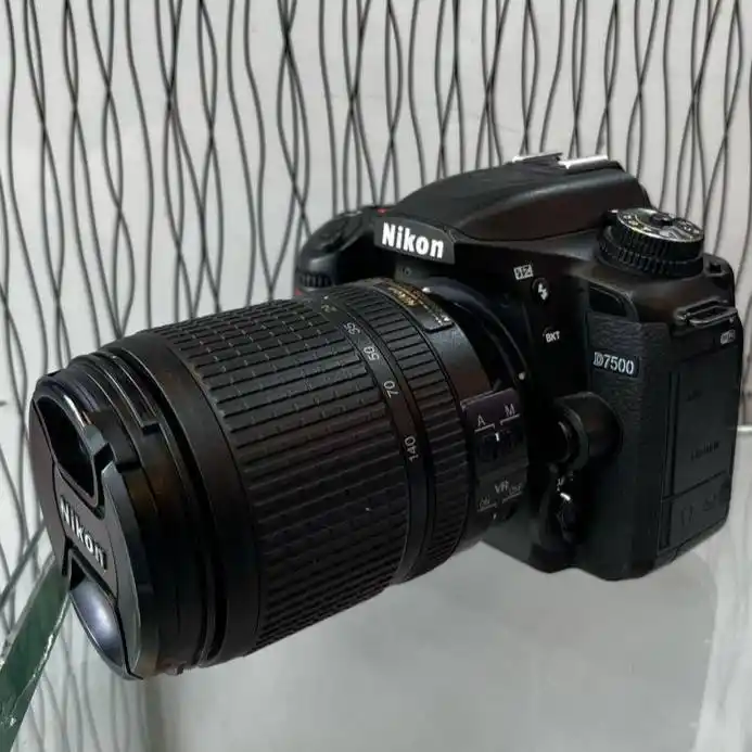 دوربین حرفه‌ای نیکون | Nikon D7500+18-150mm دست دو