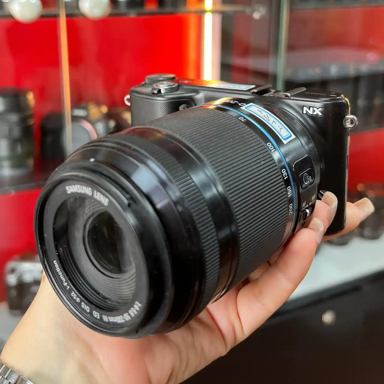 دوربین سامسونگ | Samsung nx2000+50-200mm دست دو