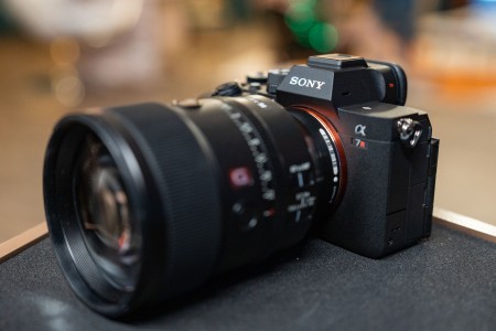 دوربین a7R V نسل 5 دوربین‌های بدون آینه سونی