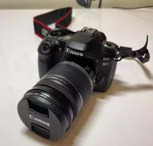 دوربین کنون Canon 80D با لنز 18-200 دست دو