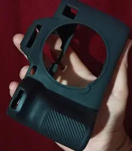 کاور اصلی سیلیکونی دوربین سونی cover a7iv دست دوم