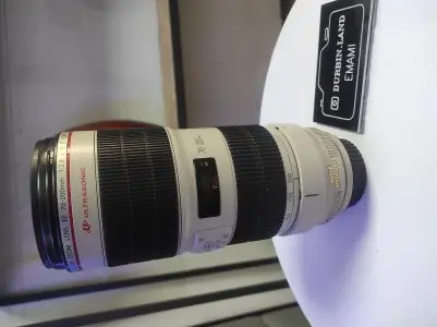 لنز 70.200 دست دوم