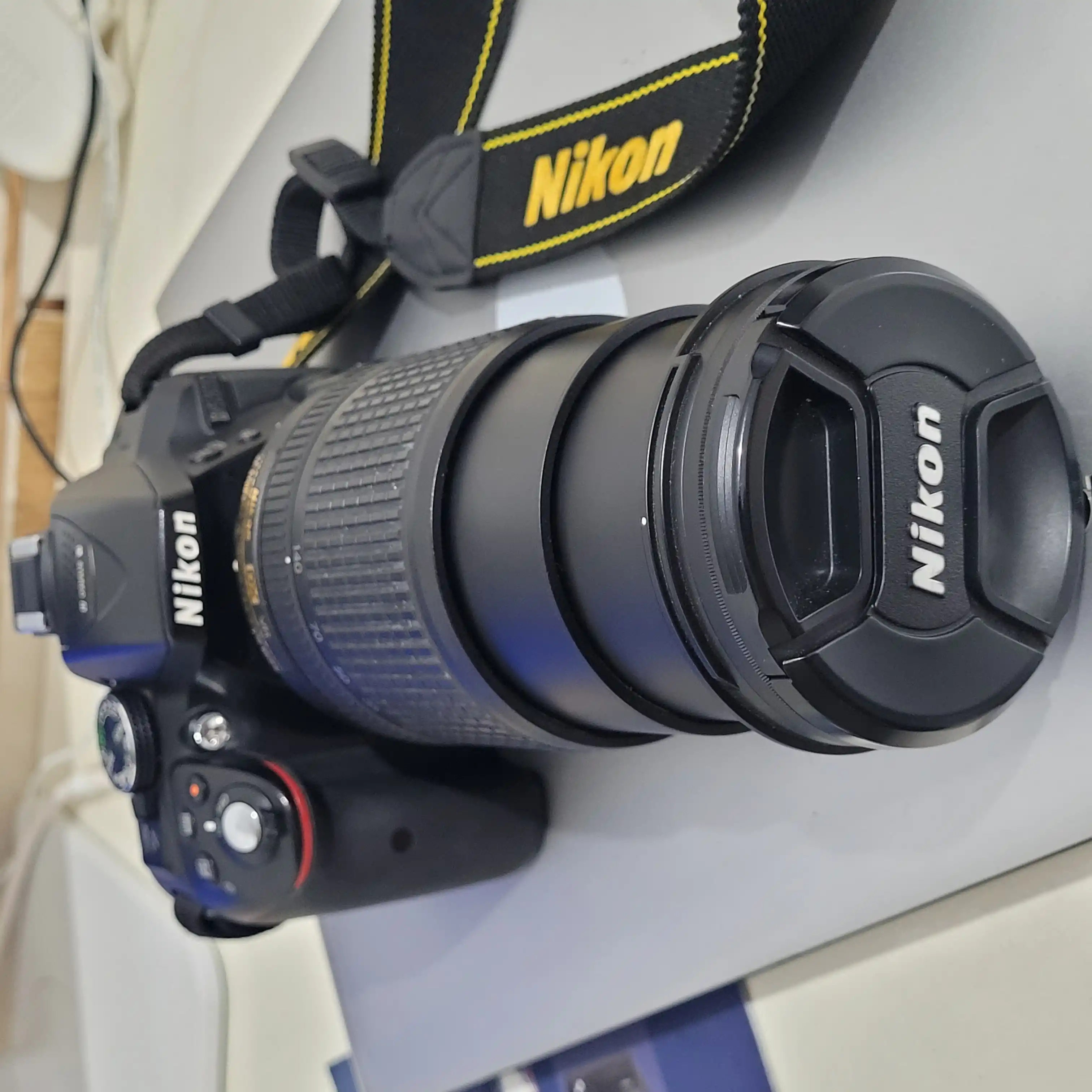 دوربین نیکون d5300 با لنز 18-140 دست دو