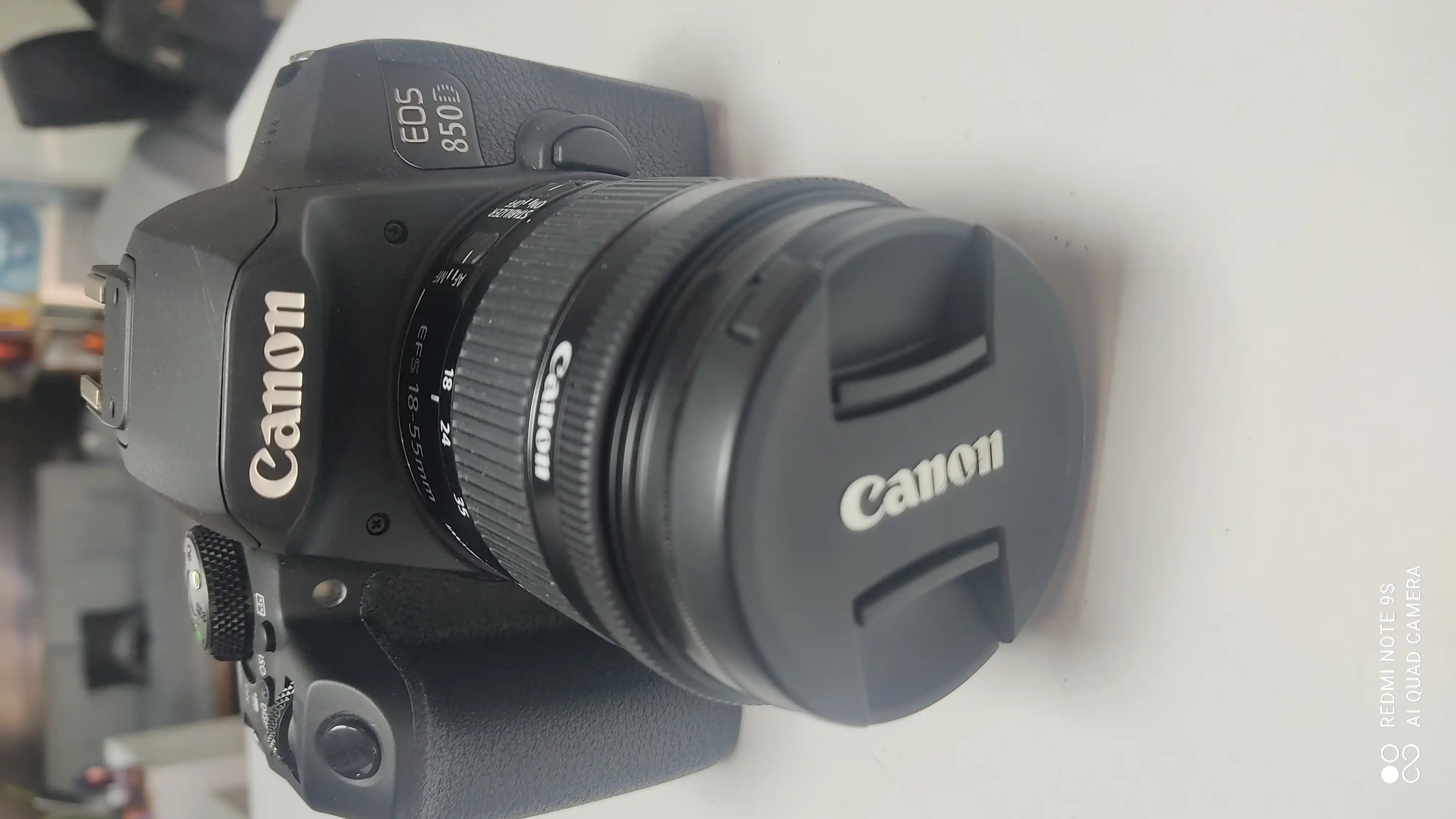 Canon850D+18.55 دست دو
