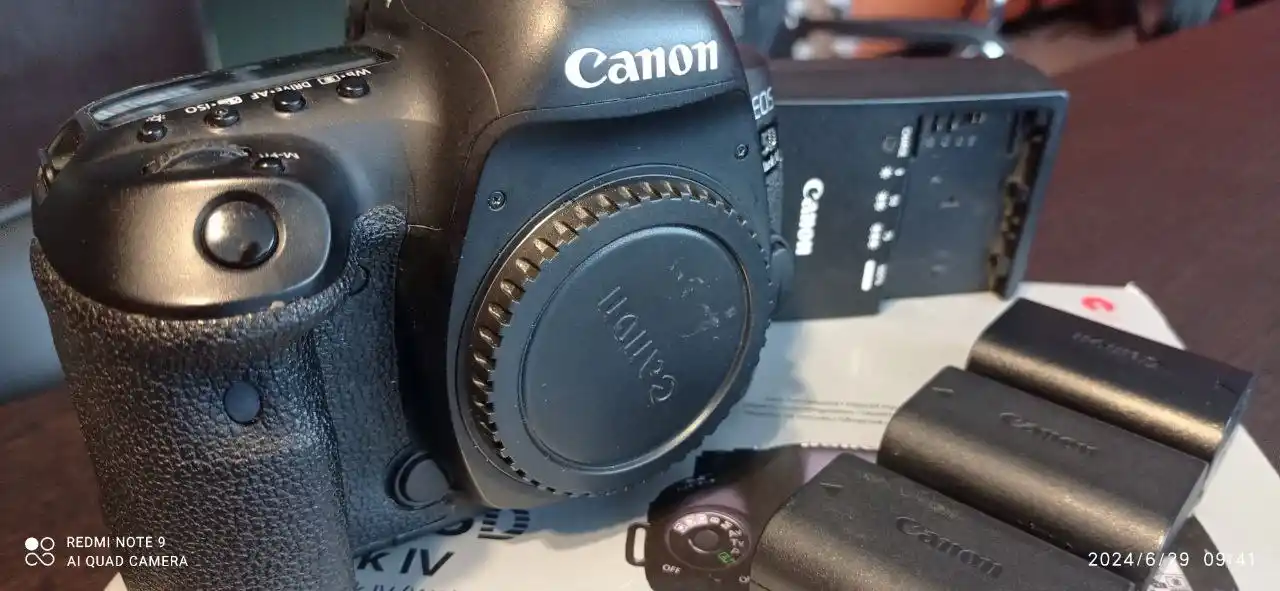 Canon 5D IV Body دست دو