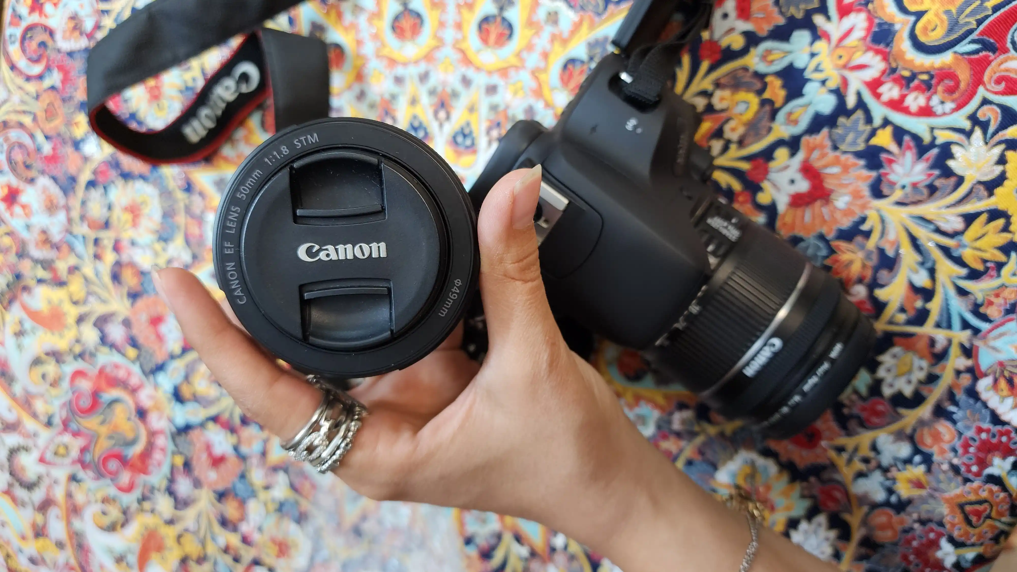 دوربین کنون ۸۰۰دی با دوتا لنز دست دو