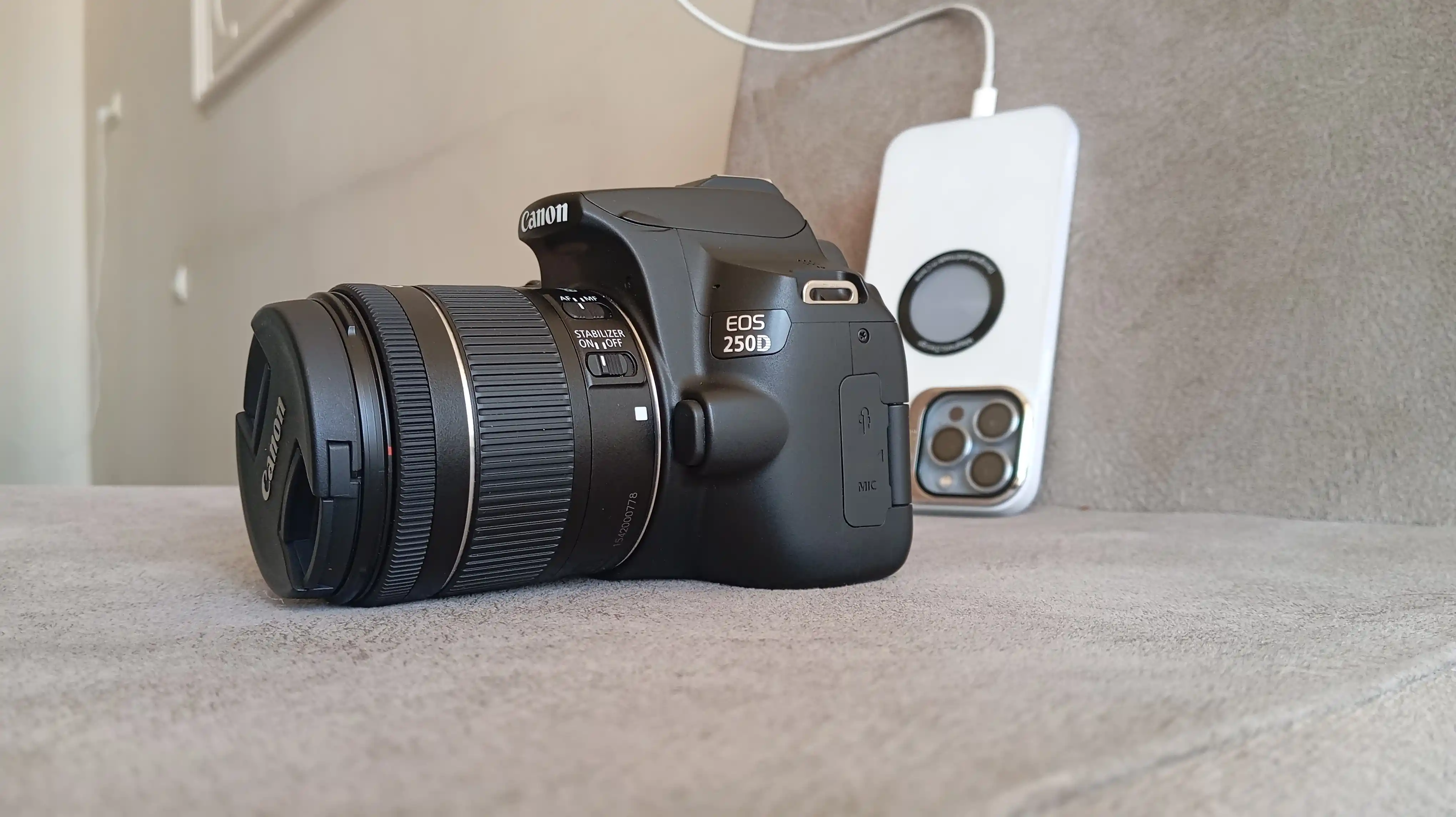 کنون 250d دست دو