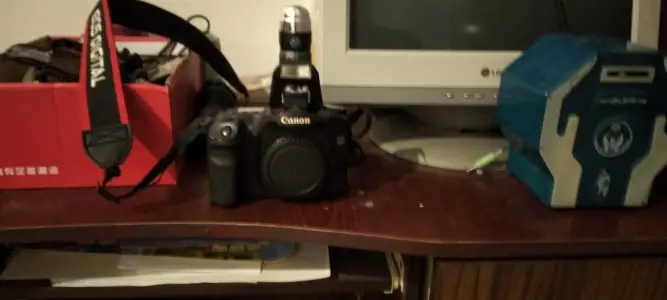 دوربین کانن دست دوم