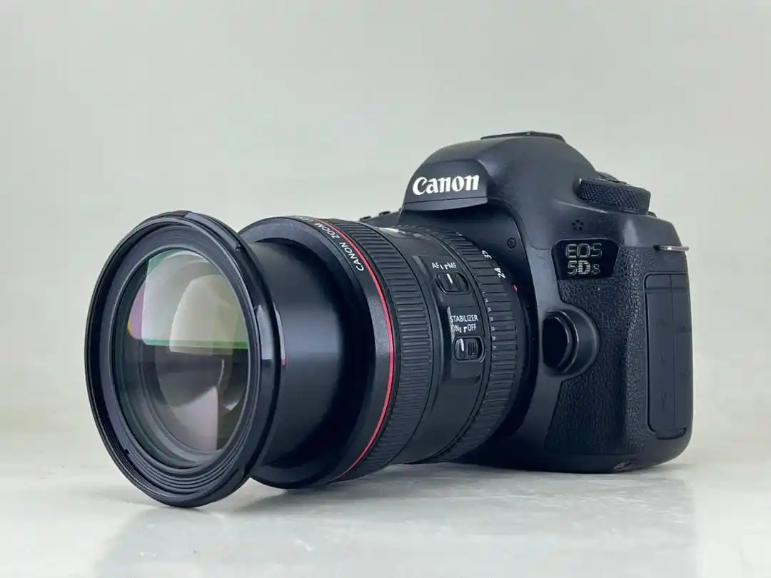 دوبین کانن 5dsr با لنز 24-70 دست دو