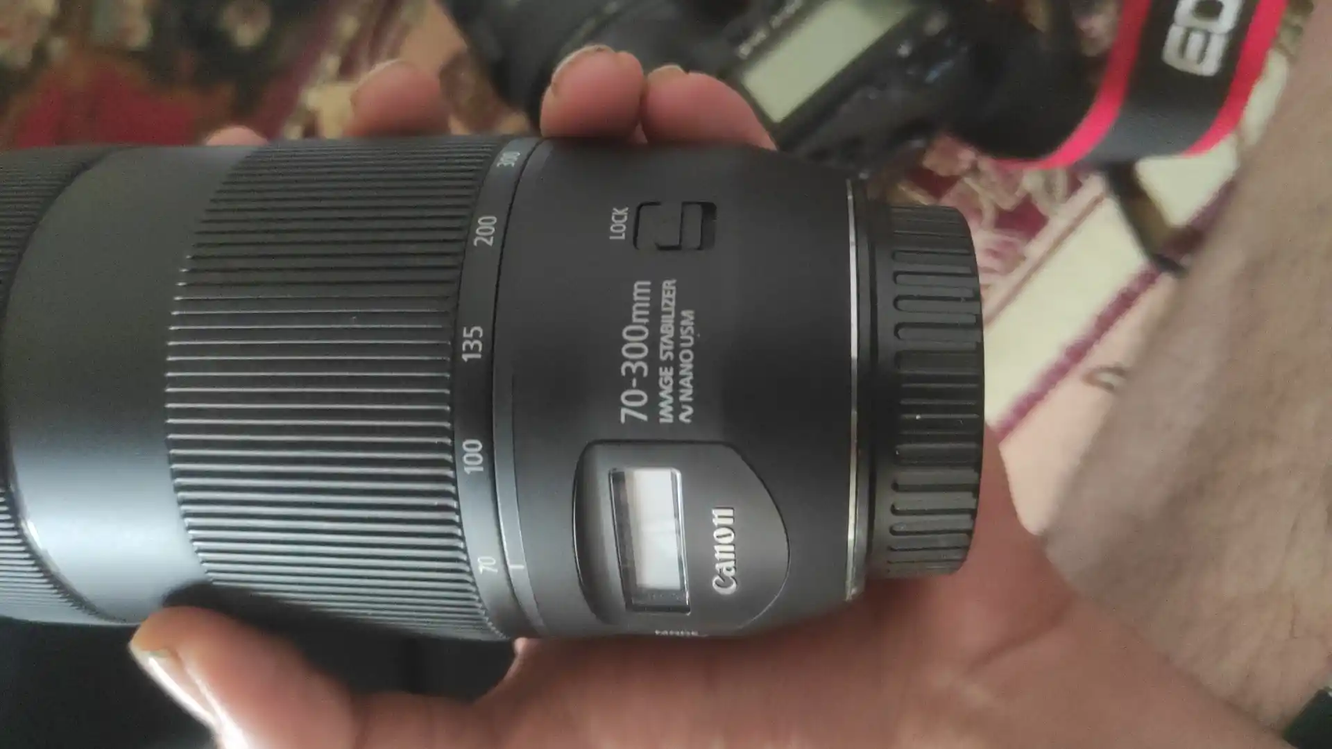 لنز ۷۰ ۳۰۰ canon دست دو