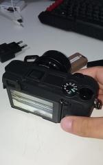 دوربین بدون آینه سونی آلفا a6400 + 18-135mm دست دوم