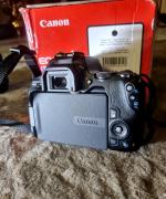 دوربین کانن 250D + 18-55mm III دست دوم