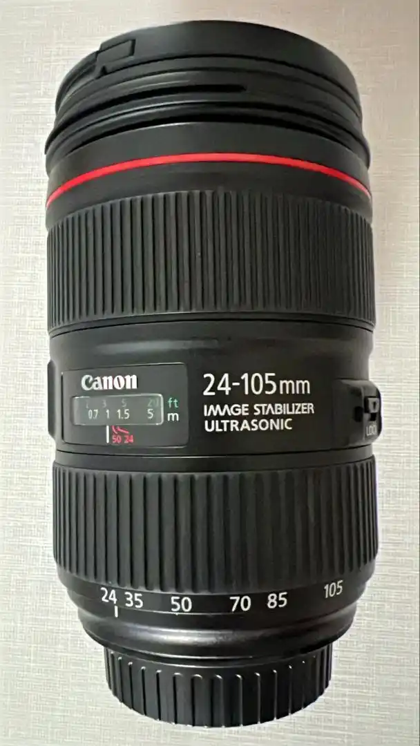 لنز دوربین دست دو