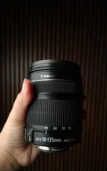 لنز کانن EF-S 18-135mm f/3.5-5.6 IS STM دست دوم
