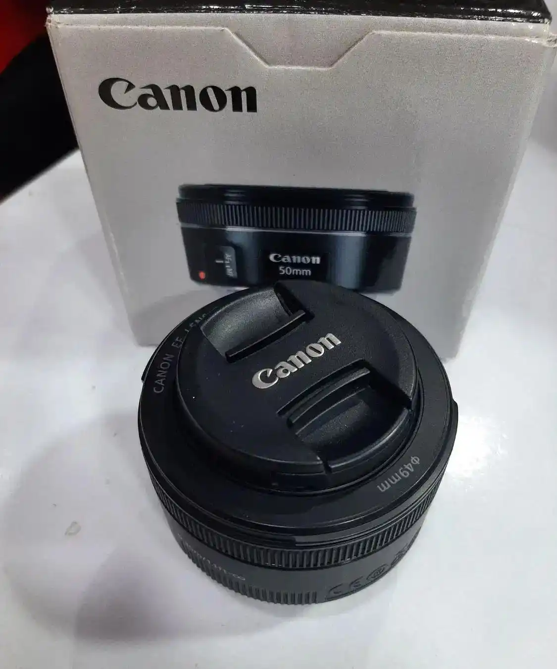 لنز فیکس 50  کانن f1.8 دست دو