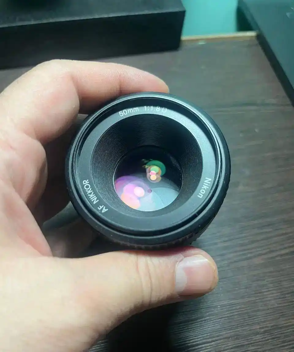 لنز دوربین ۵۰ دست دو