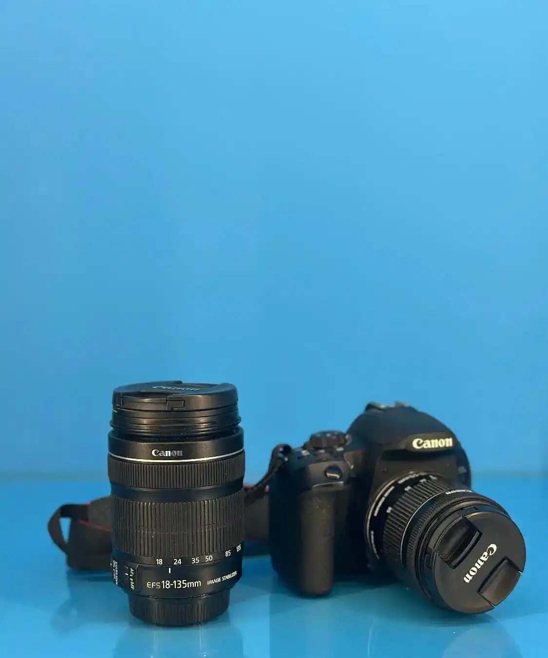 دوربین Canon D850 با دو لنز 18-55 و 18-135 دست دو