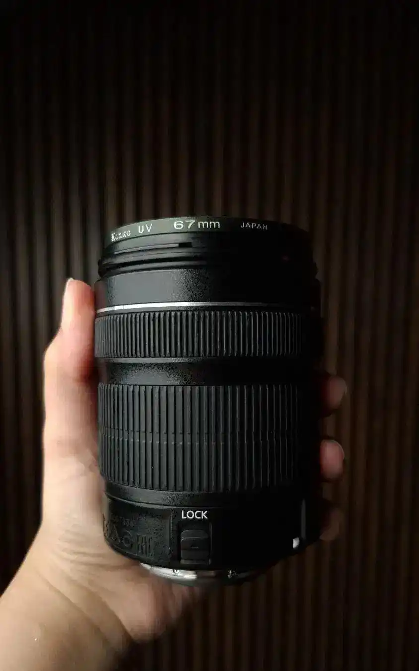 لنز Canon 18 135mm STM کم استفاده، دست دو