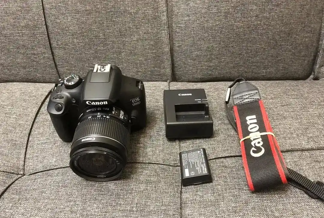 canon 1300d دست دو