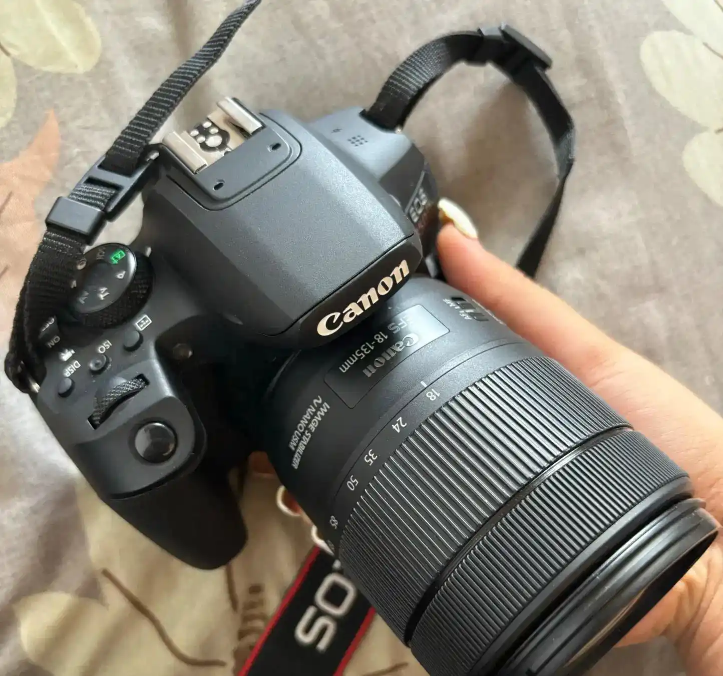 دوربین کنون 850d با لنز 18.135 دست دو