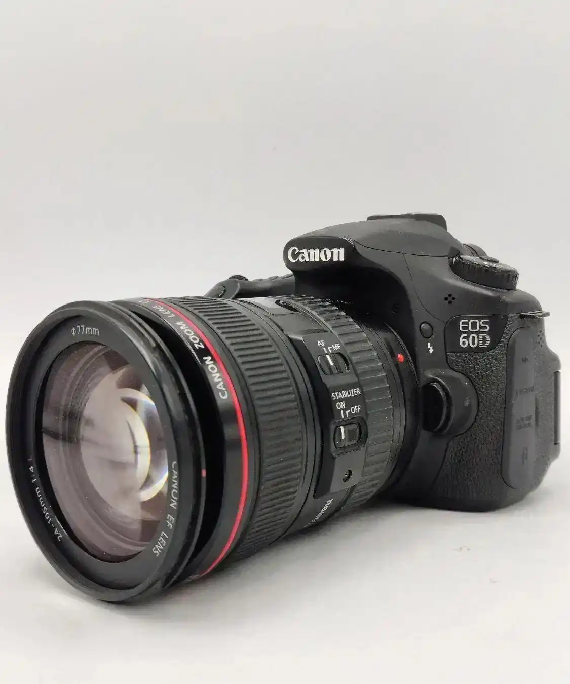 دوربین 60D canon و لنز 24-105 f4 دست دو