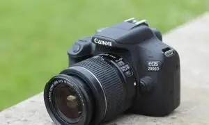canon 2000d دست دوم