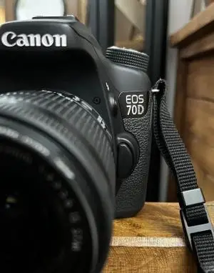 دوربین کنون 70d body دست دوم