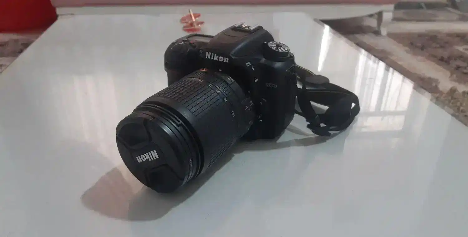 فروش دوربین عکاسی و فیلم برداری دست دو