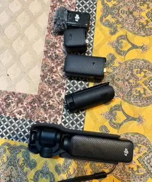 دوربین لرزشگیر DJI Osmo Pocket 3 Combo دست دوم