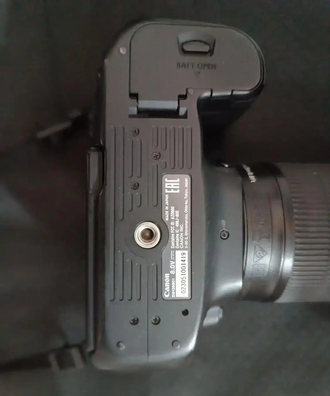 دوربین عکاسی کانن با لنز دست دو