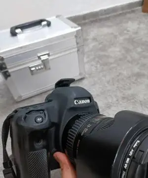 دوربین حرفه ای کانن   | Canon 5D Mark III دست دوم