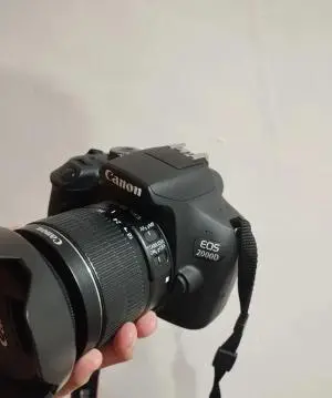 دوربین عکاسی کانن دست دوم Canon 2000D+18-55mm(شات 500) دست دوم