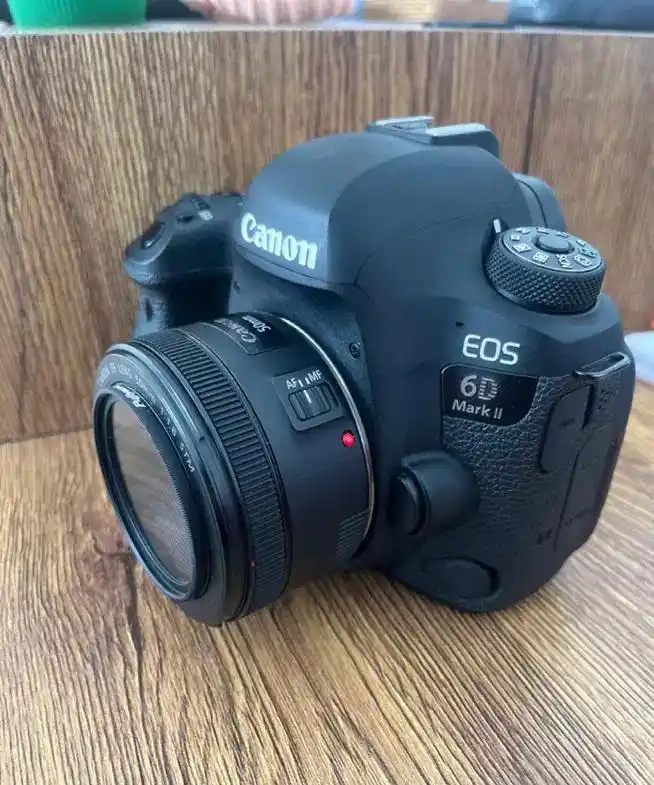 دوربین عکاسی 6d مارک ۲ دست دو