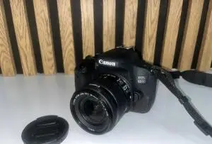 دوربین کنون canon800D دست دوم