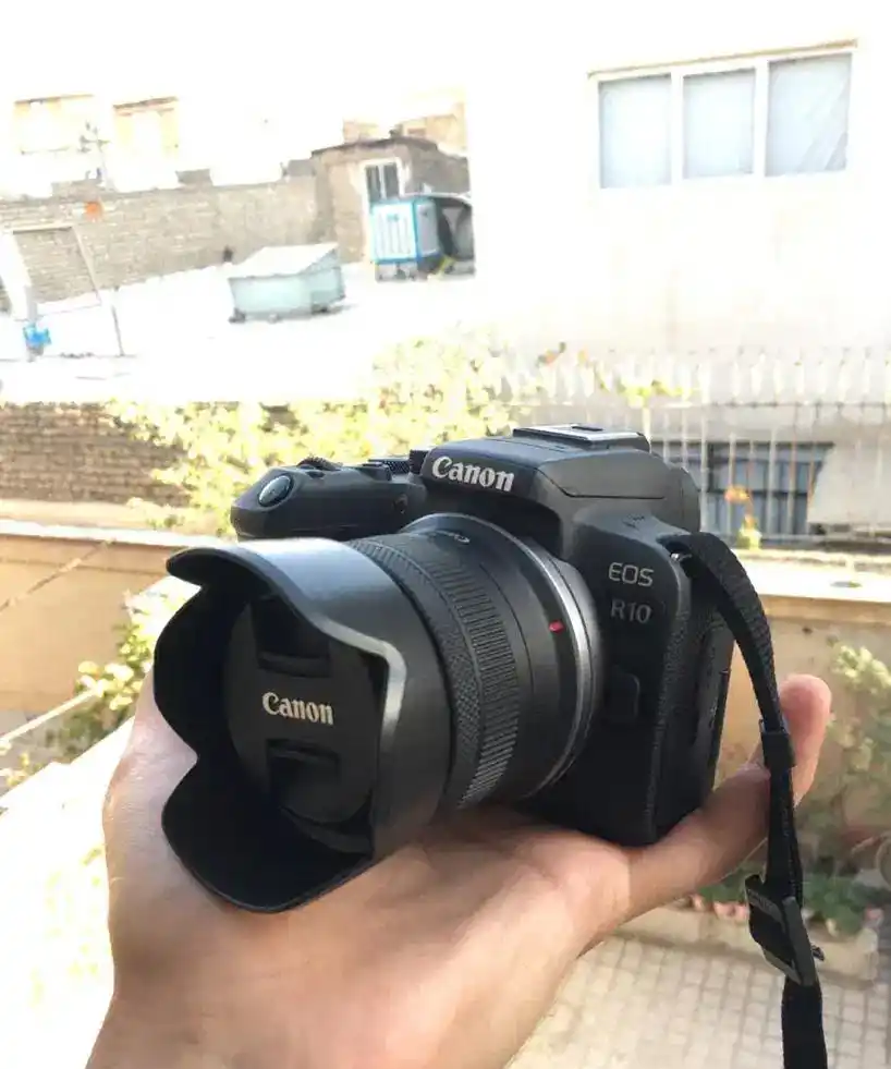 دوربین canon R10 + گارانتی دست دو