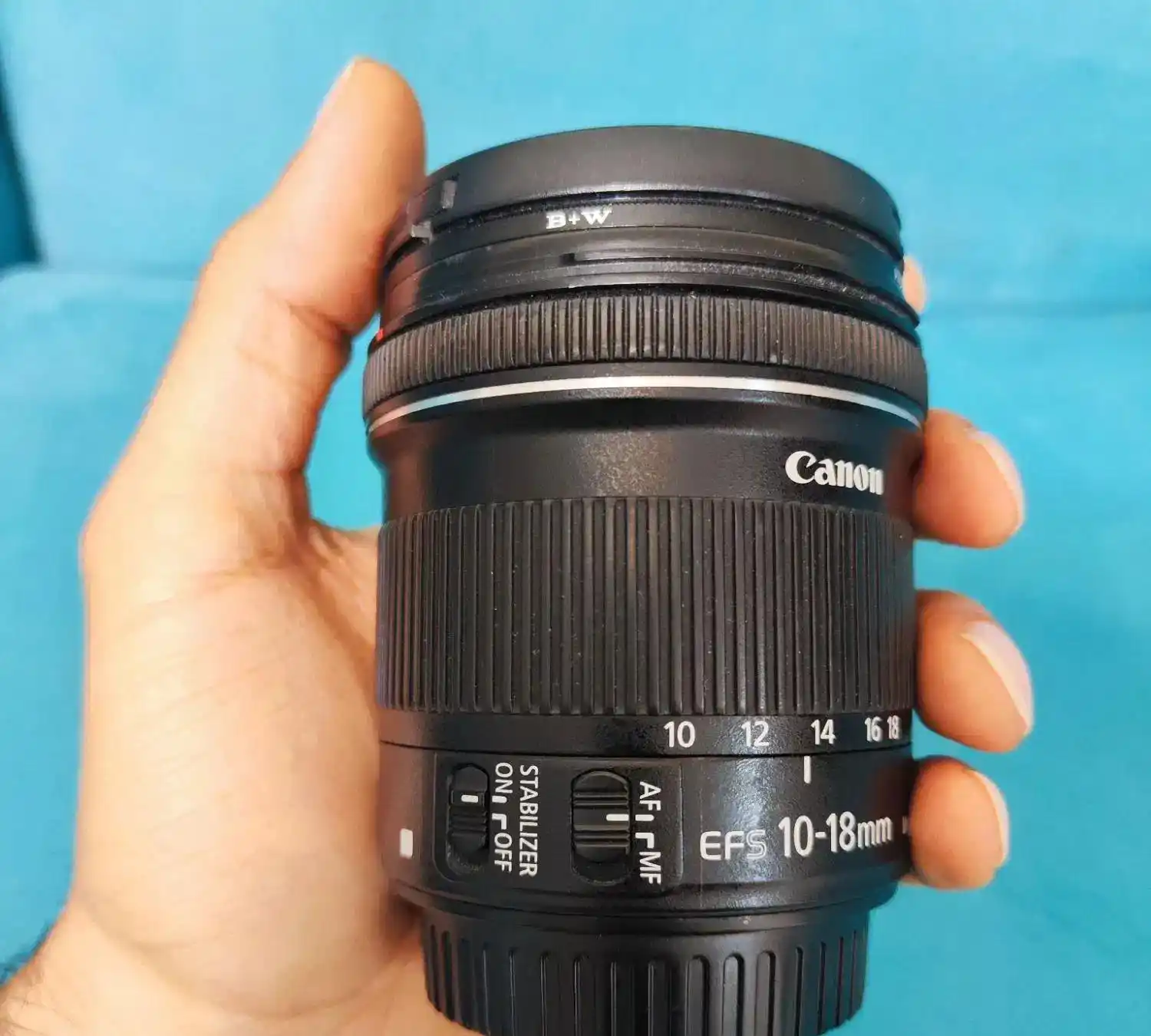 لنز دوربین عکاسی کانن Canon EF-S 10-18mm دست دو