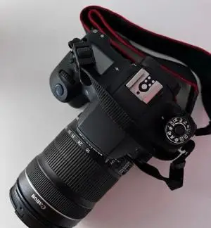 دوربین نیمه حرفه ای کانن | Canon760D+18-135mm دست دوم
