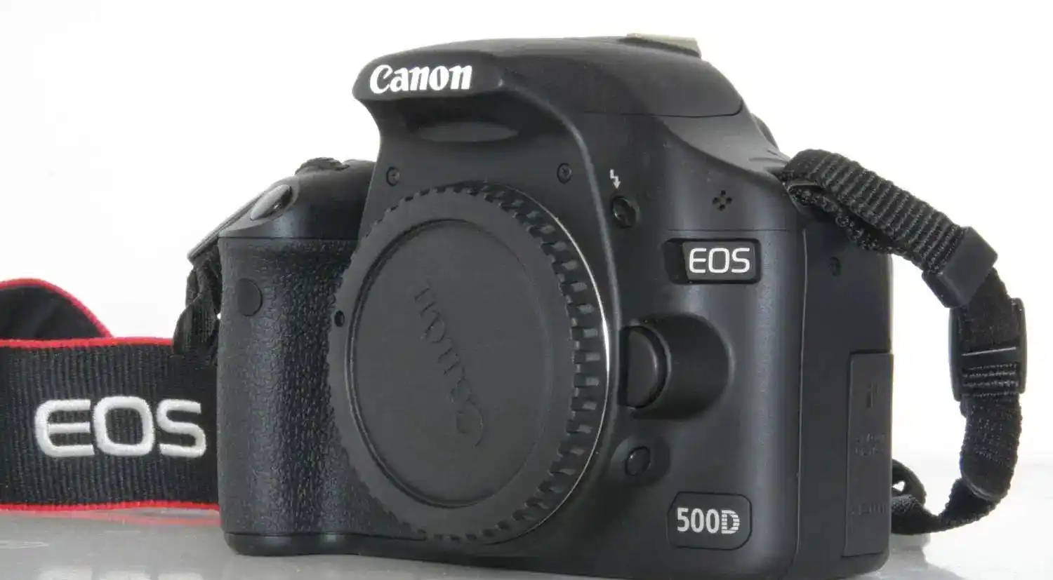 فروش دوربین Canon EOS 500D + لنز Canon 18-200mm دست دو