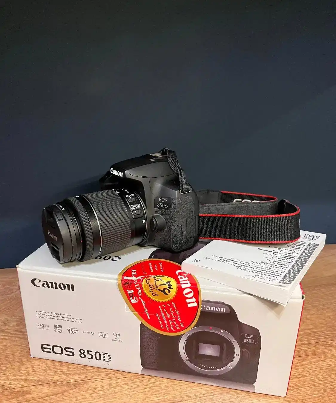دوربین Canon 850D + لنز 18-55 + کیف و فیلتر UV دست دو