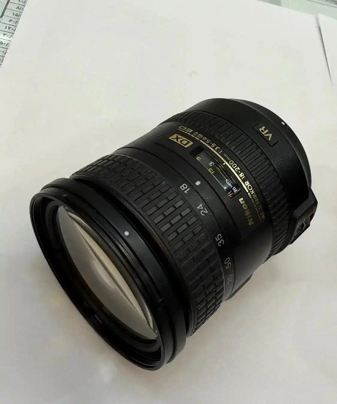 لنز Nikon 18-200mm VR II دست دو