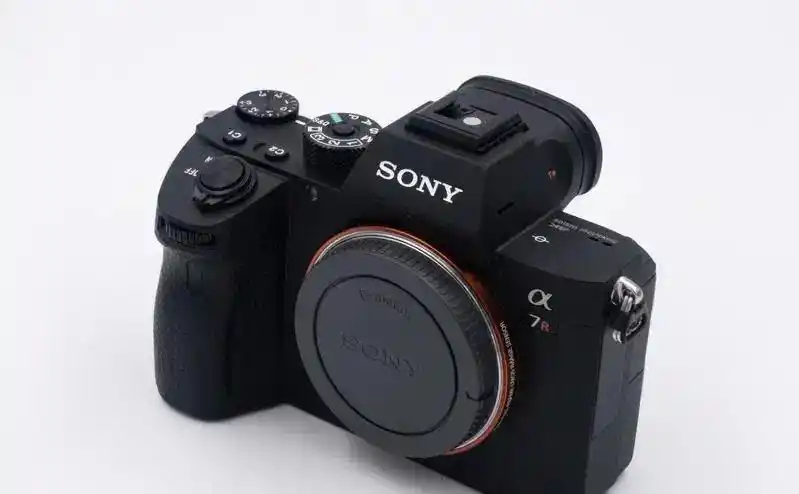 فروش دوربین Sony A7Riii دست دو