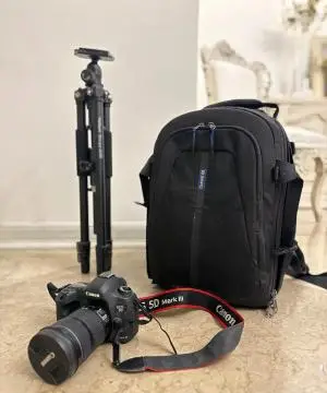 اجاره دوربین عکاسی و فیلمبرداری همراه لنز دست دوم