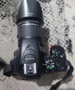 دوربین نیکون D5600 + 18-140mm VR بدنه دست دوم