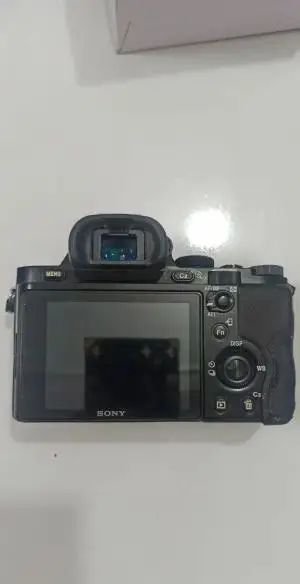 دوربین الفا7R2بالنز50میلیمترباکیفیت 42مگاپیکسل دست دوم