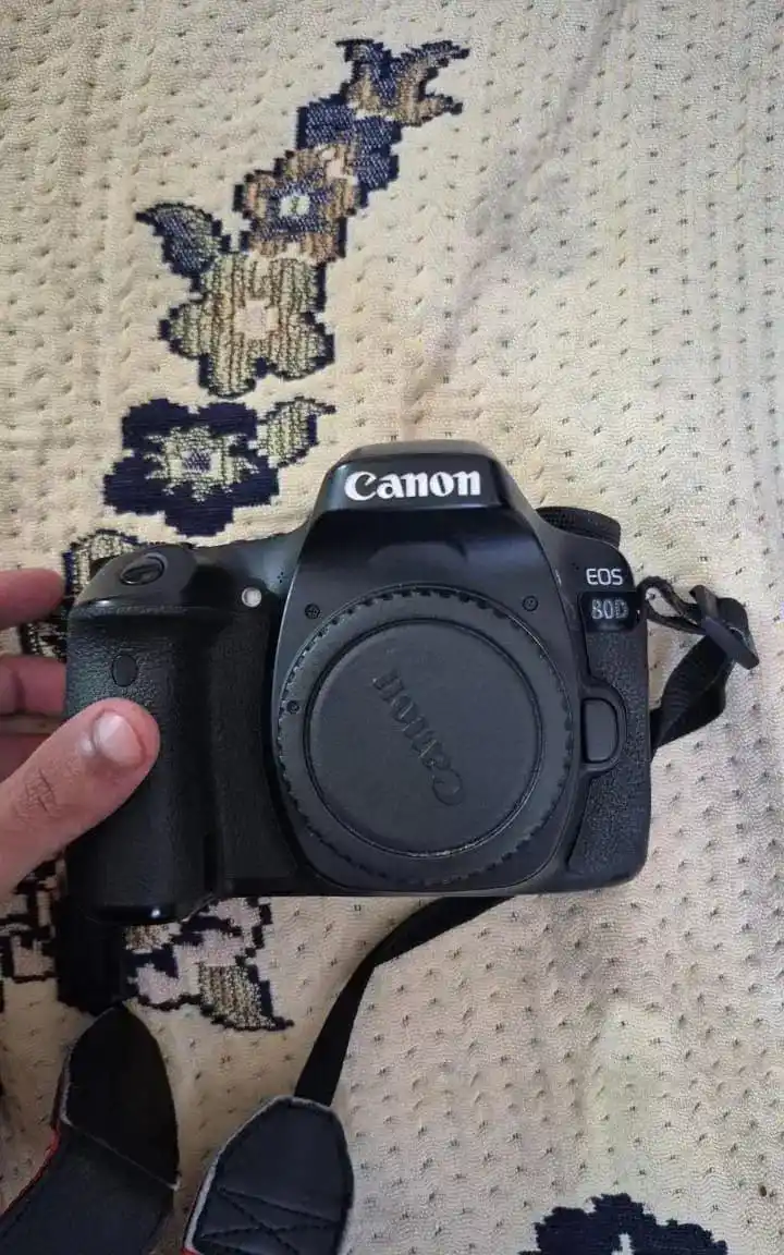 دوربین 80دی ۱۸.۵۵ لنز دست دو