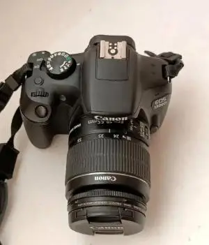 دوربین کانن 1300D درحد صفر دست دوم